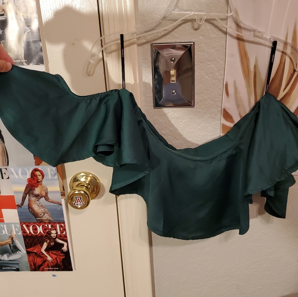 Emerald Green Ruffle Sleeve Top